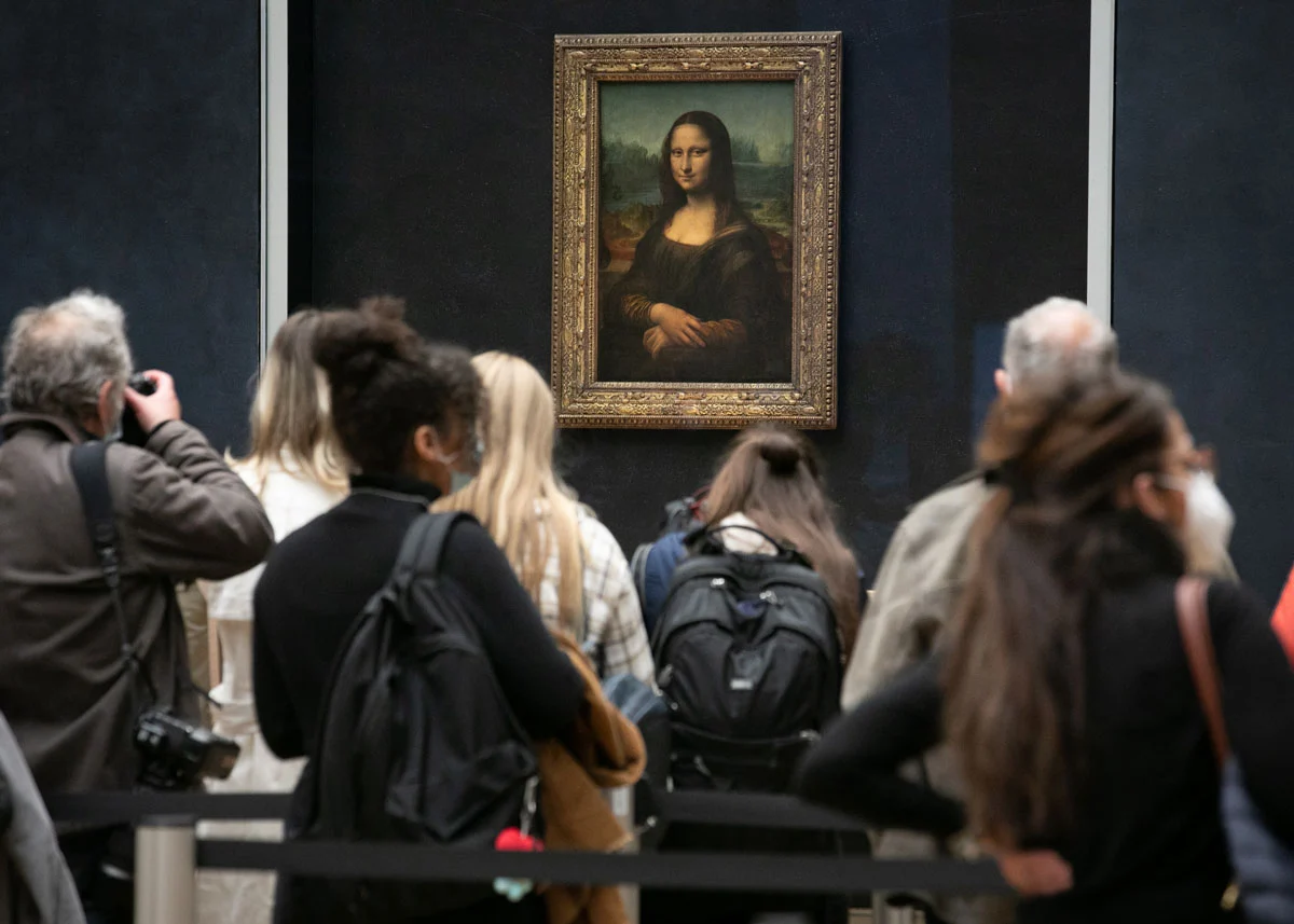 The Mystery Behind the Mona Lisa Painting